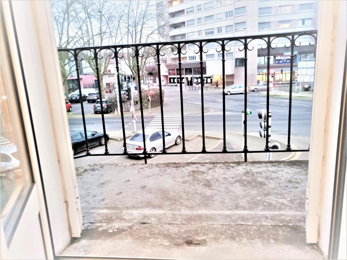 Appartement Proche Centre Ville, Gare Et Autoroute Melun Exteriér fotografie